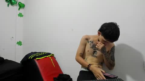 NICK online show from April 26, 8:05 pm