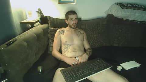 Snapshot of straitpipermann22 chatting on September 11, 10:31 pm straitpipermann22 online show from September 11, 10:31 pm