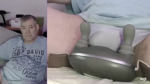 Stranger online show from February 3, 8:41 am