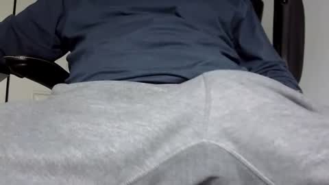 strokes_for_you online show from April 13, 5:57 pm