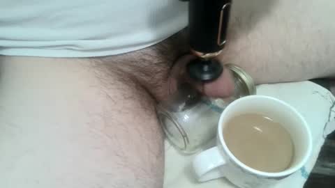 Snapshot of strokingmymeat336 chatting on January 14, 4:40 pm strokingmymeat336 online show from January 14, 4:40 pm