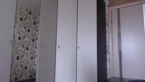 Alex online show from February 11, 7:57 am