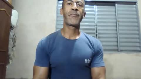 strongdaddyfantastic online show from February 13, 3:35 am