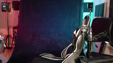 Ryan Long online show from October 21, 4:21 pm