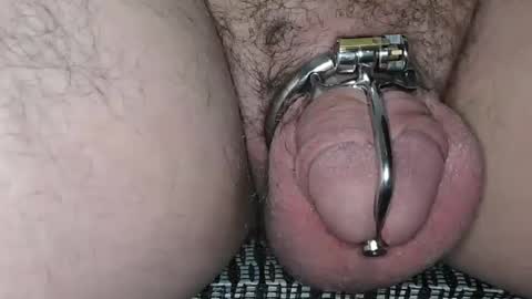 Snapshot of subchastityhere chatting on February 10, 7:38 pm subchastityhere online show from February 10, 7:38 pm