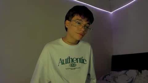 nico online show from March 11, 6:00 am