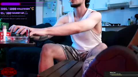 Im Substanc3  online show from October 7, 6:01 pm