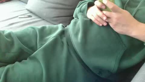 suckm3dry07 online show from September 23, 7:24 pm