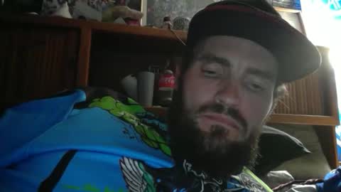 Sugarbush696 online show from October 6, 9:25 am