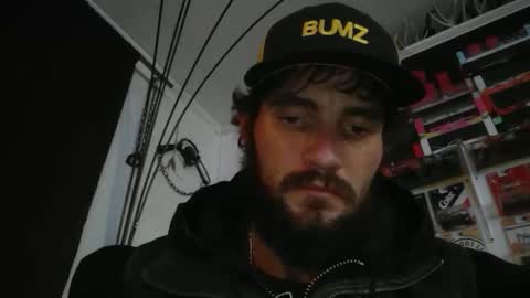 Sugarbush696 online show from December 22, 5:15 am