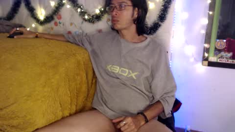 Snapshot of suggabrown_ chatting on January 5, 8:22 am suggabrown_ online show from January 5, 8:22 am