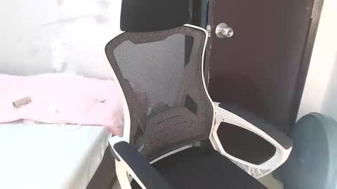 sultry_charls online show from November 3, 2:52 pm