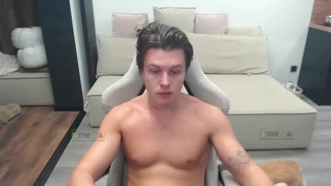 Alice and Sergey online show from November 17, 4:21 pm