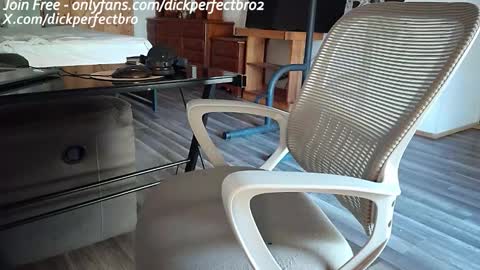 sunny valentine online show from November 25, 7:16 pm