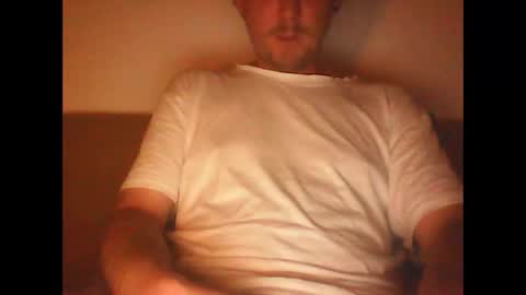 sunnygun0 online show from June 7, 8:27 pm