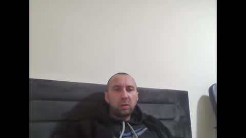 Snapshot of super42835015 chatting on February 17, 6:15 pm super42835015 online show from February 17, 6:15 pm