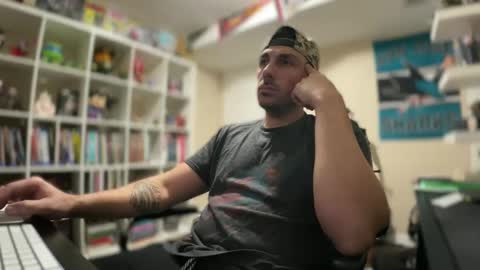 superboogs69 online show from December 10, 6:33 am