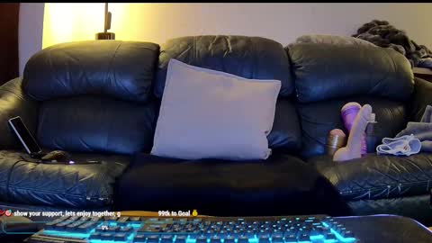 Thomas online show from March 8, 3:48 am