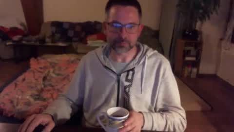 supersquirrel81 online show from March 16, 7:07 pm