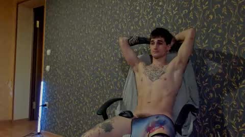 sweet_smith8 online show from January 10, 10:36 pm