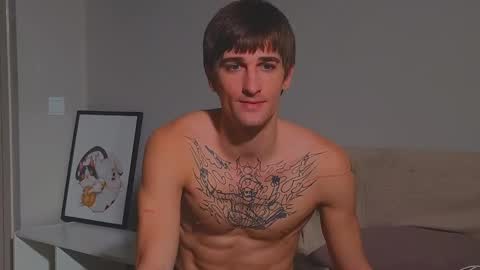 Snapshot of sweet_smith8 chatting on January 4, 7:24 am sweet_smith8 online show from January 4, 7:24 am