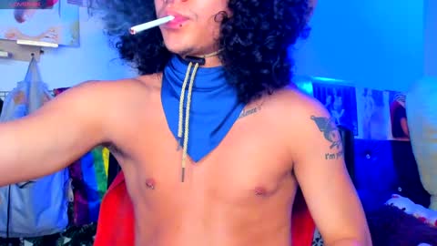 Snapshot of sweet_vond chatting on February 8, 4:03 am Steven independent model online show from February 8, 4:03 am