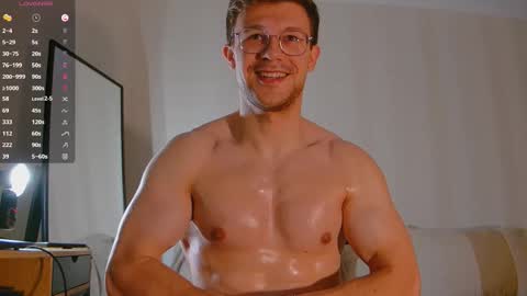 Alex online show from December 3, 1:39 pm