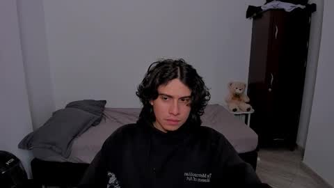 Lian online show from February 22, 7:37 pm