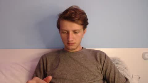 Cat online show from February 1, 7:12 pm