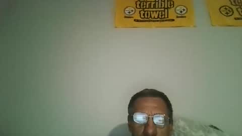 swimmerbod2495 online show from February 4, 6:41 am