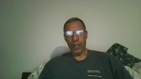 swimmerbod2495 online show from February 14, 11:55 pm