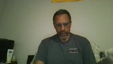 swimmerbod2495 online show from March 8, 6:50 am