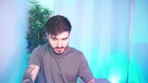 t0ny_wylie online show from January 16, 3:59 pm