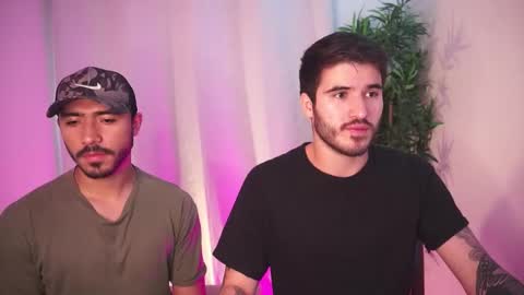 t0ny_wylie online show from January 31, 10:08 pm