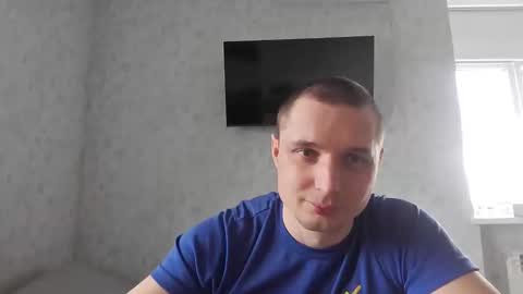 Den online show from April 10, 7:04 am