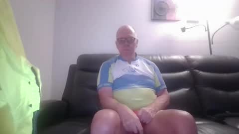 tacrunner66_ online show from January 13, 2:43 pm