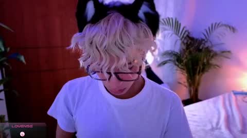 taichi online show from October 9, 10:14 pm