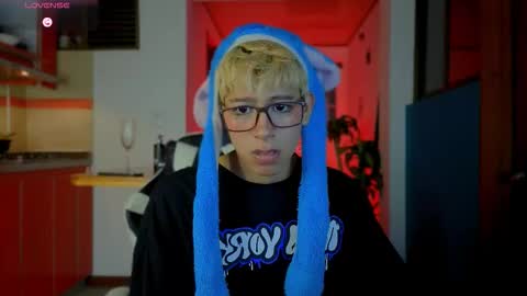 taichi online show from January 6, 10:47 pm