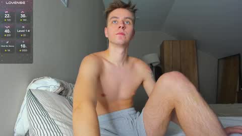 Taison online show from February 15, 6:44 pm