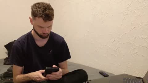 Snapshot of talenjames chatting on October 6, 3:17 pm Talen James online show from October 6, 3:17 pm