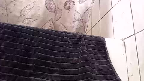 tall6feet7inch online show from December 23, 2:20 am