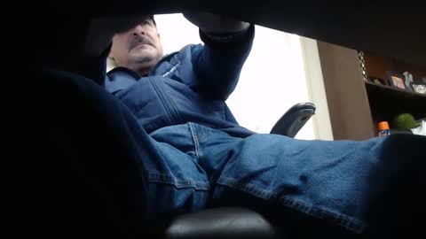 talltexxxan online show from December 15, 9:34 pm