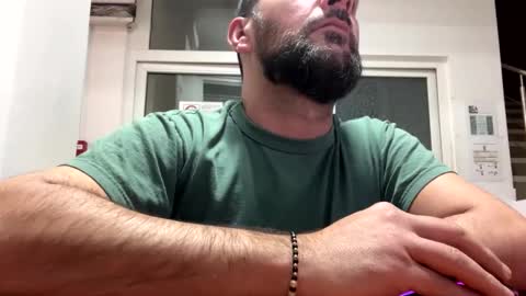 Snapshot of tarkan198 chatting on January 19, 4:14 pm tarkan198 online show from January 19, 4:14 pm
