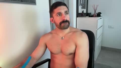 tarquit8 online show from February 8, 8:09 am