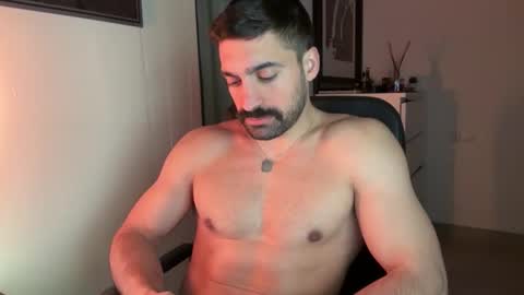 tarquit8 online show from January 5, 9:40 pm