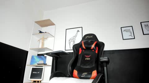 Tatan Walker online show from December 26, 11:43 am