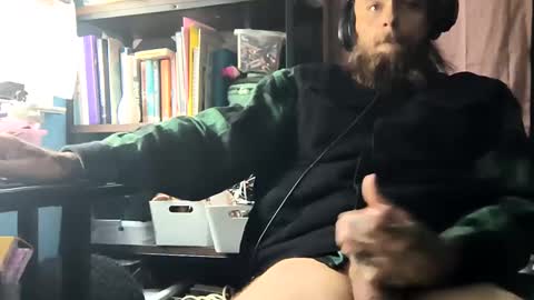 Snapshot of tattedalpha chatting on September 16, 4:08 pm tattedalpha online show from September 16, 4:08 pm