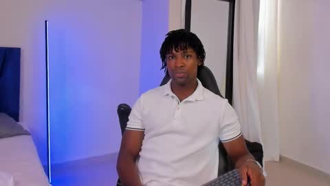 tau_montes online show from January 16, 12:52 pm