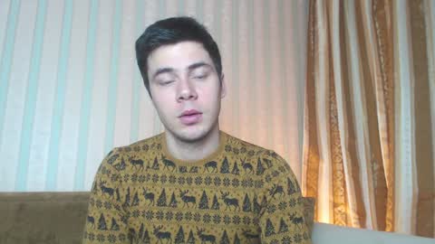 Snapshot of tayler_durden_1 chatting on December 16, 4:45 am ... online show from December 16, 4:45 am