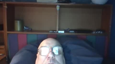 Snapshot of tebb61 chatting on September 30, 10:08 am Mark online show from September 30, 10:08 am